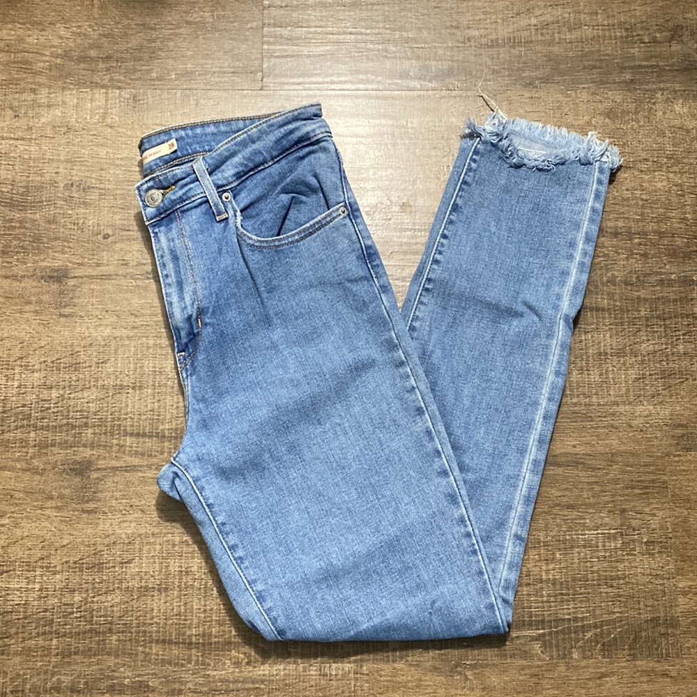 Levi’s High Rise Skinny Jeans